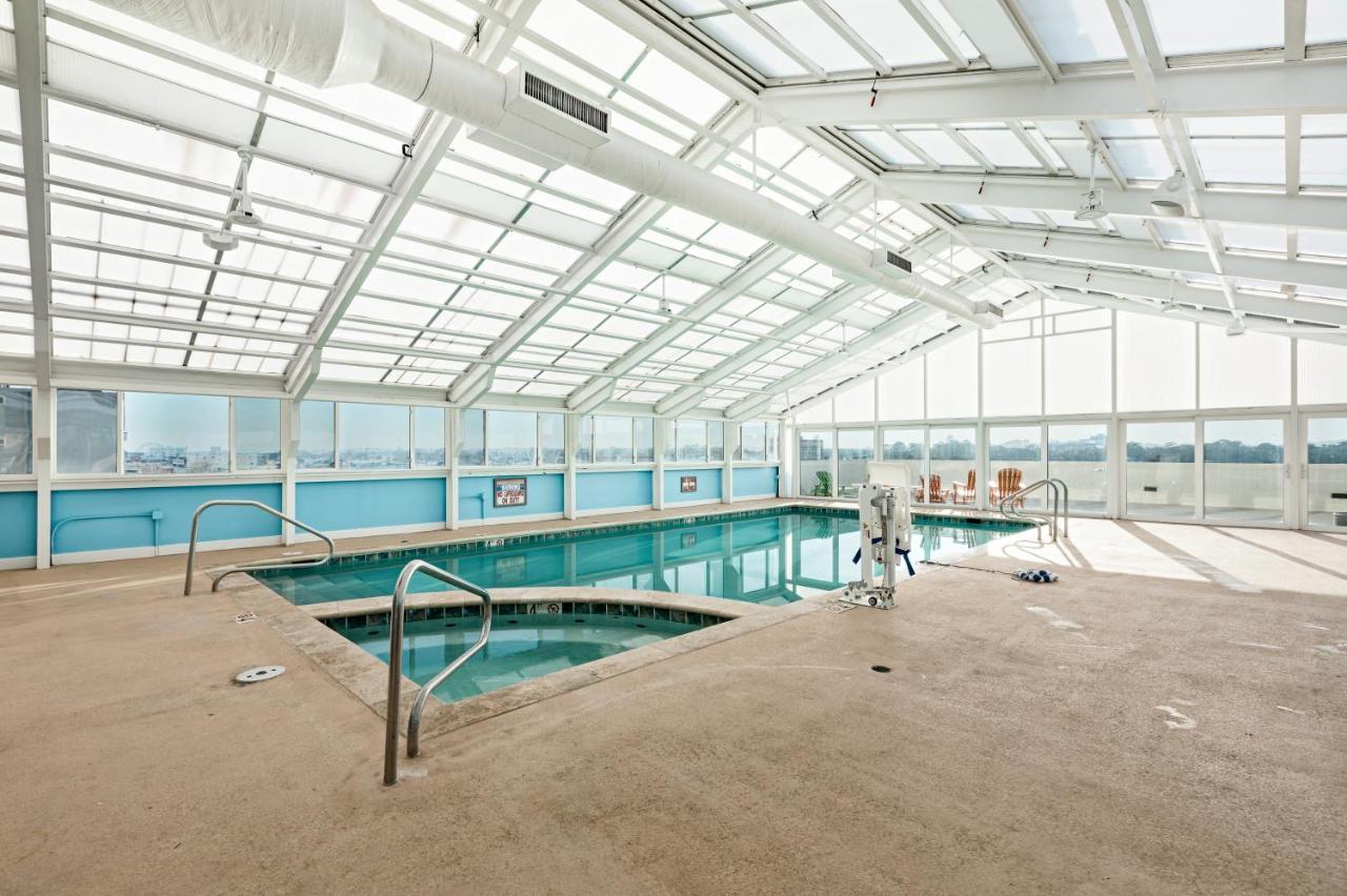 Ocean Sands Resort, Oceanfront, Virginia Beach By Vacatia Dış mekan fotoğraf